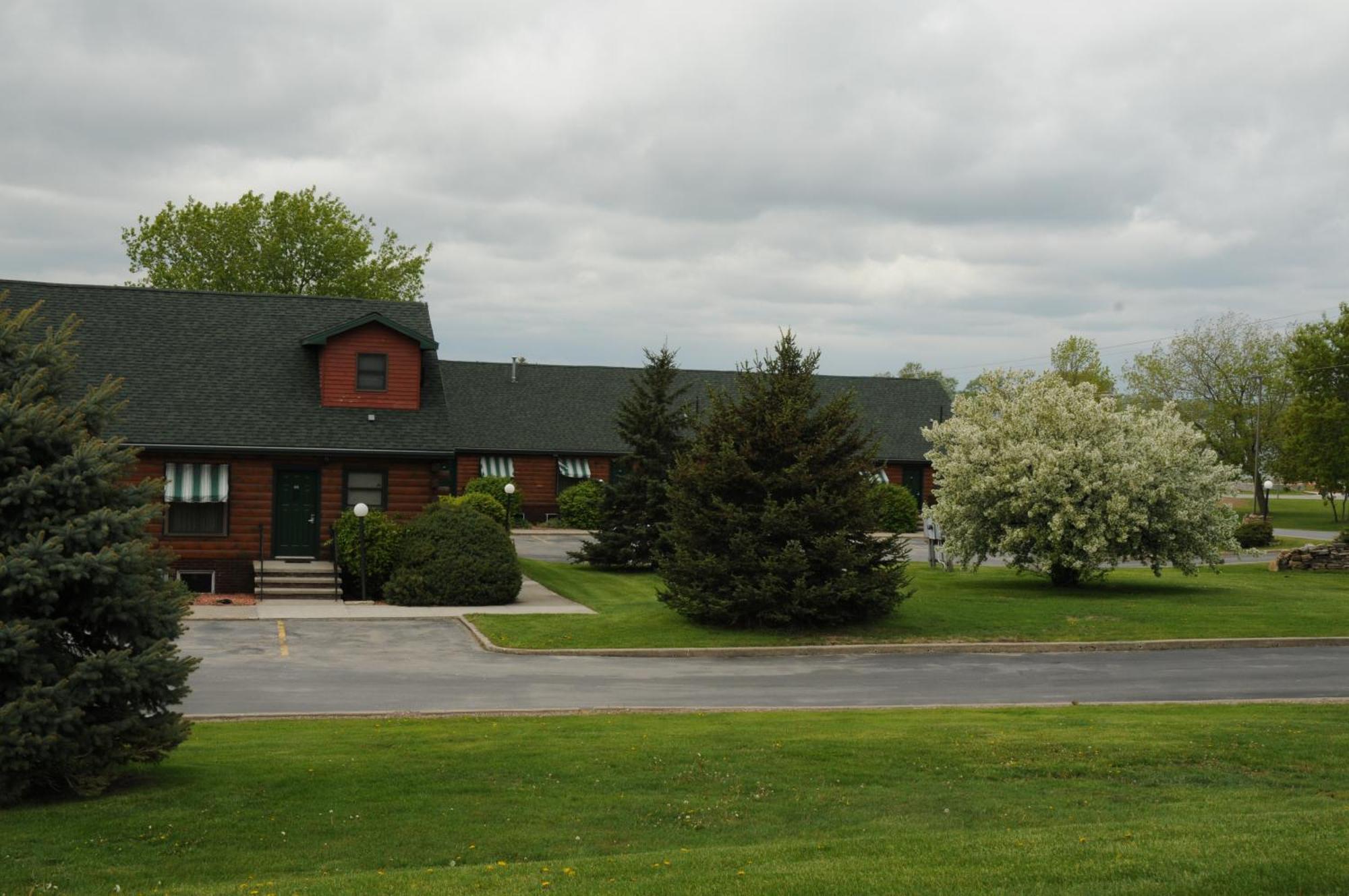 Stone Fence Resort Ogdensburg Exterior foto