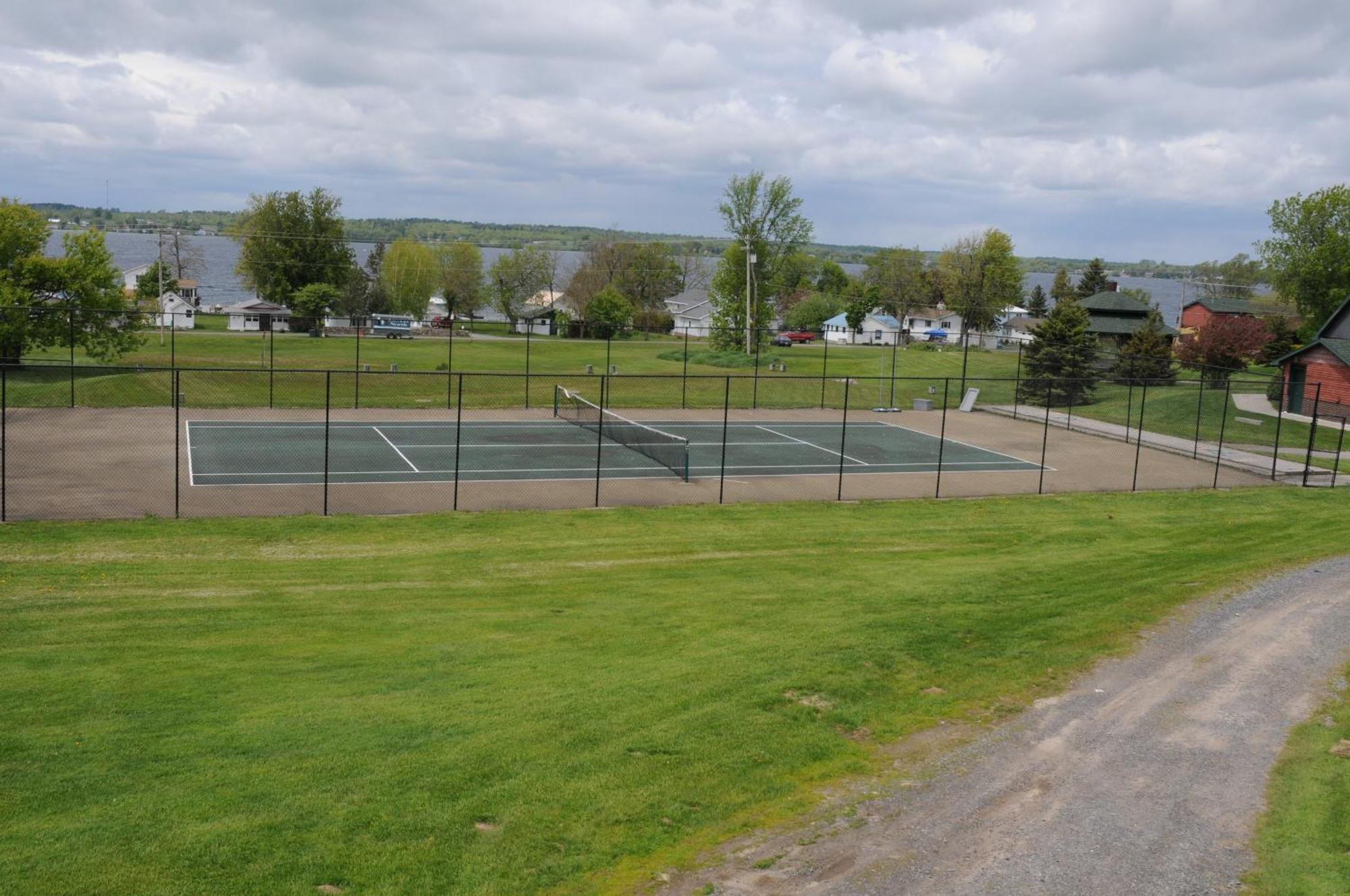 Stone Fence Resort Ogdensburg Exterior foto